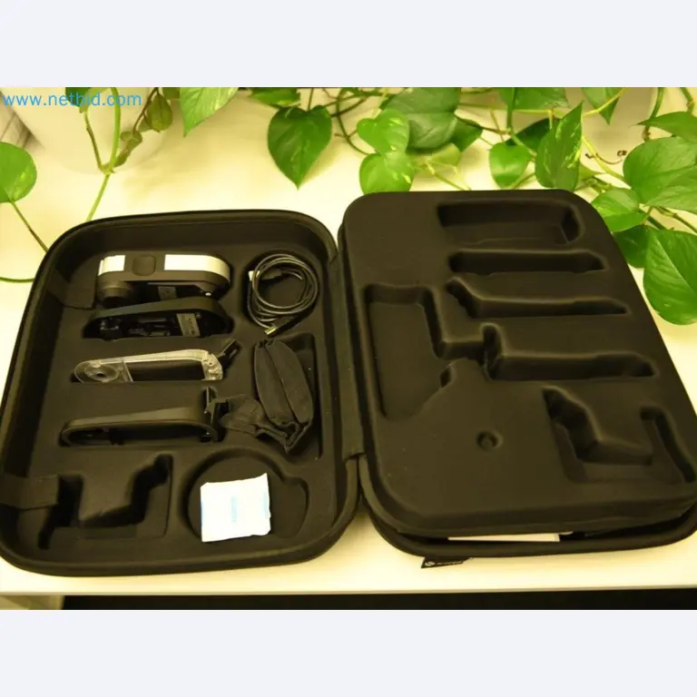 Industrial robots and metalworking machines in the Czech Republic-2