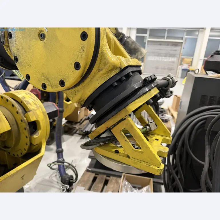 Industrial robots and metalworking machines in the Czech Republic-3