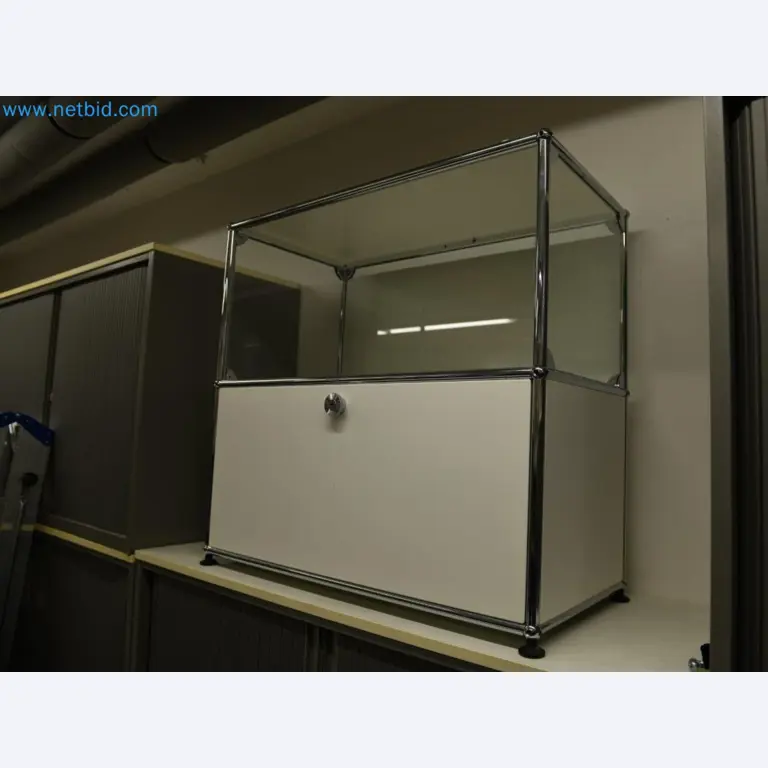 Industrial robots, forklift trucks and welding equipment becoming available-1