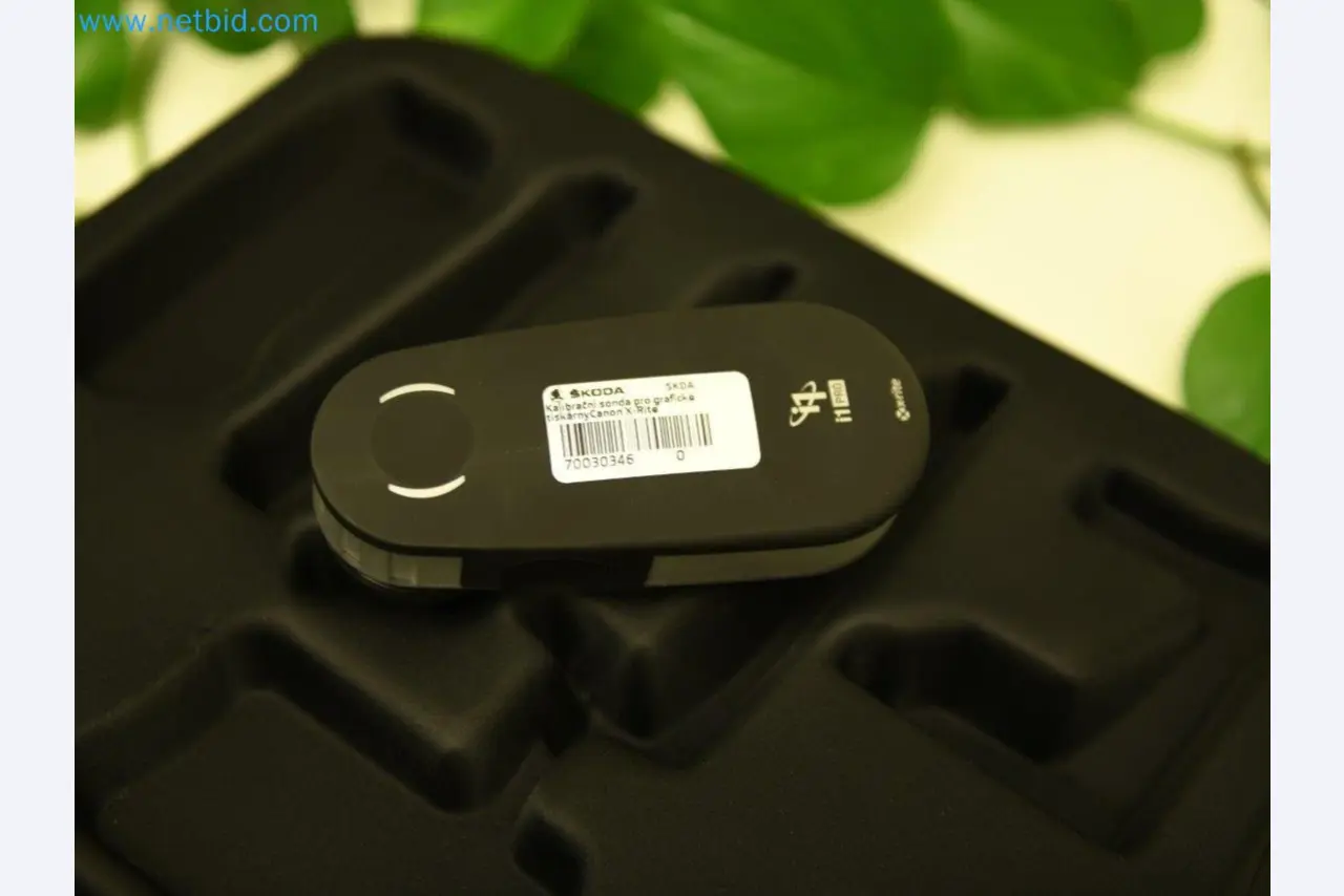 Industrial robots, forklift trucks and welding equipment becoming available-3