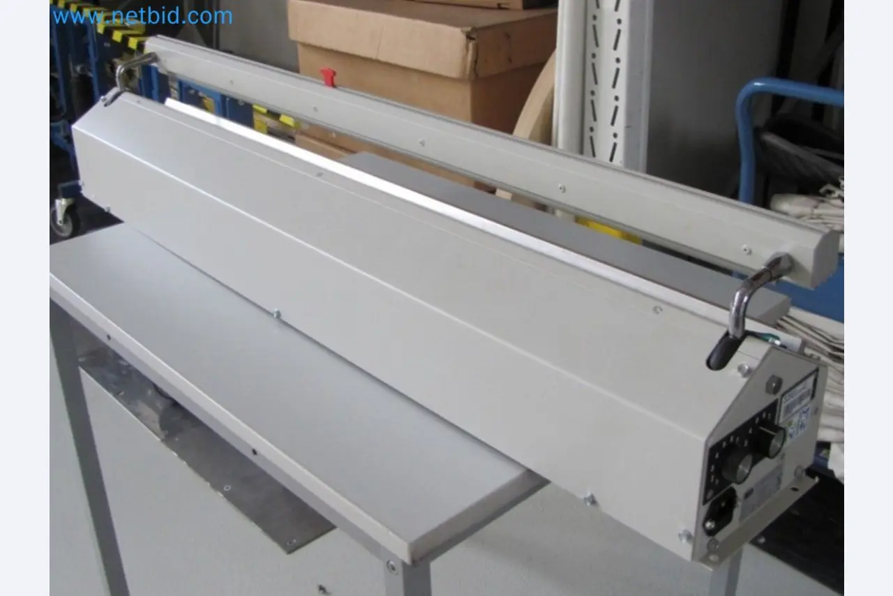 Industrial robots, forklift trucks and welding equipment becoming available-1