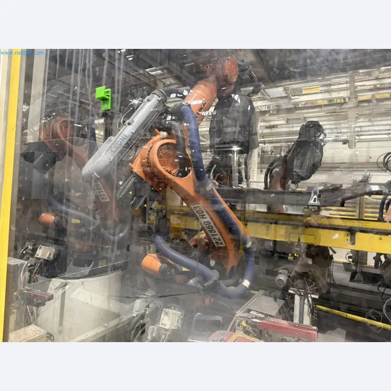 Industrial robots, forklift trucks and welding equipment becoming available-2