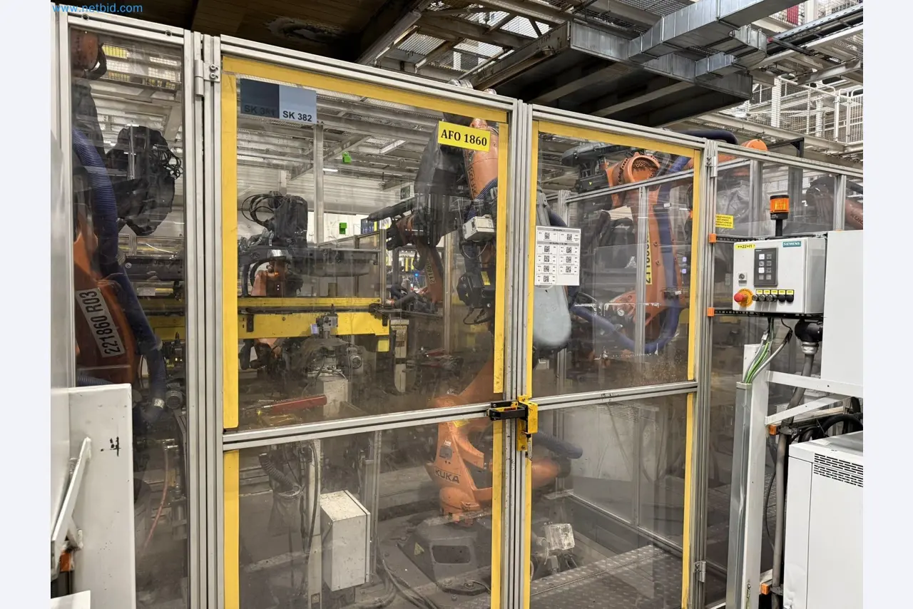 Industrial robots, forklift trucks and welding equipment becoming available-3