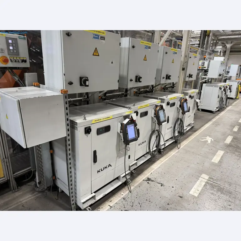 Industrial robots, forklift trucks and welding equipment becoming available-4