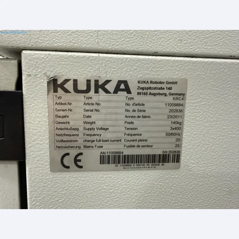 Industrial robots, forklift trucks and welding equipment becoming available-8