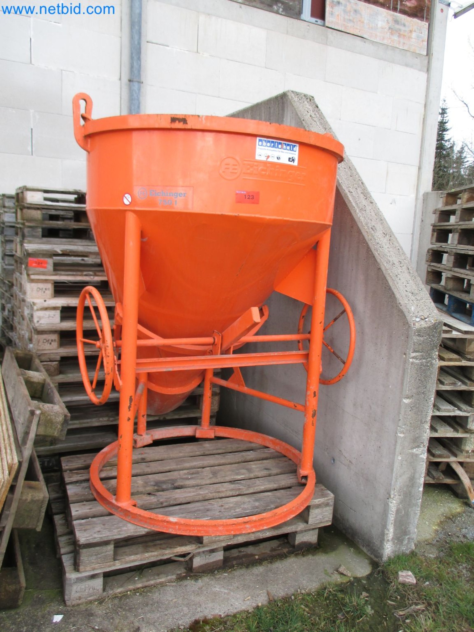 Construction machinery and site equipment-1