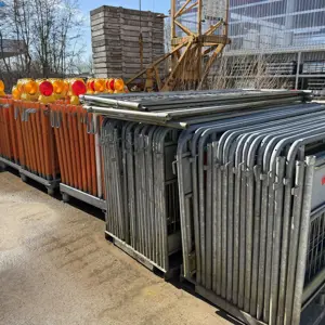 1 Posten Construction barriers