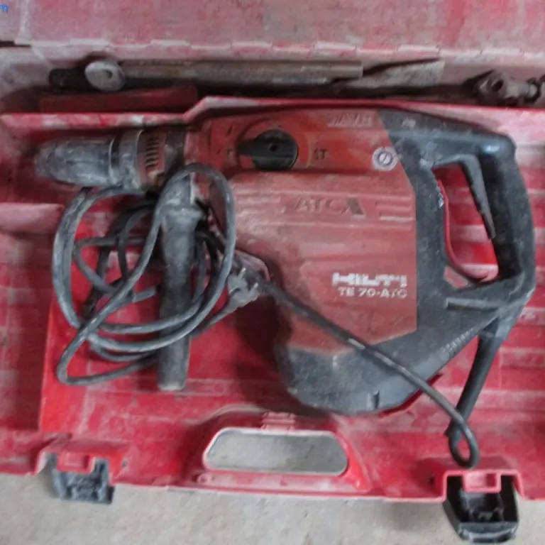 Demolition hammer Hilti TE70-ATC