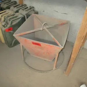 2 Tripod heavy-duty stand Schilling