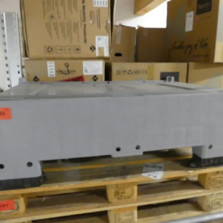 5 Big boxes Auer