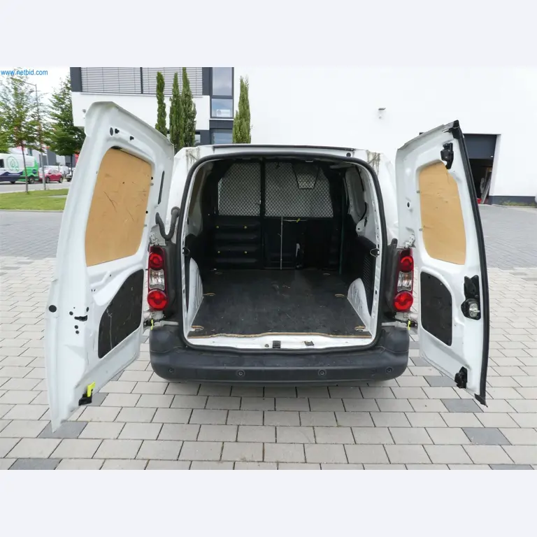 Medical supply stores, rehabilitation equipment, orthopedic equipment-18