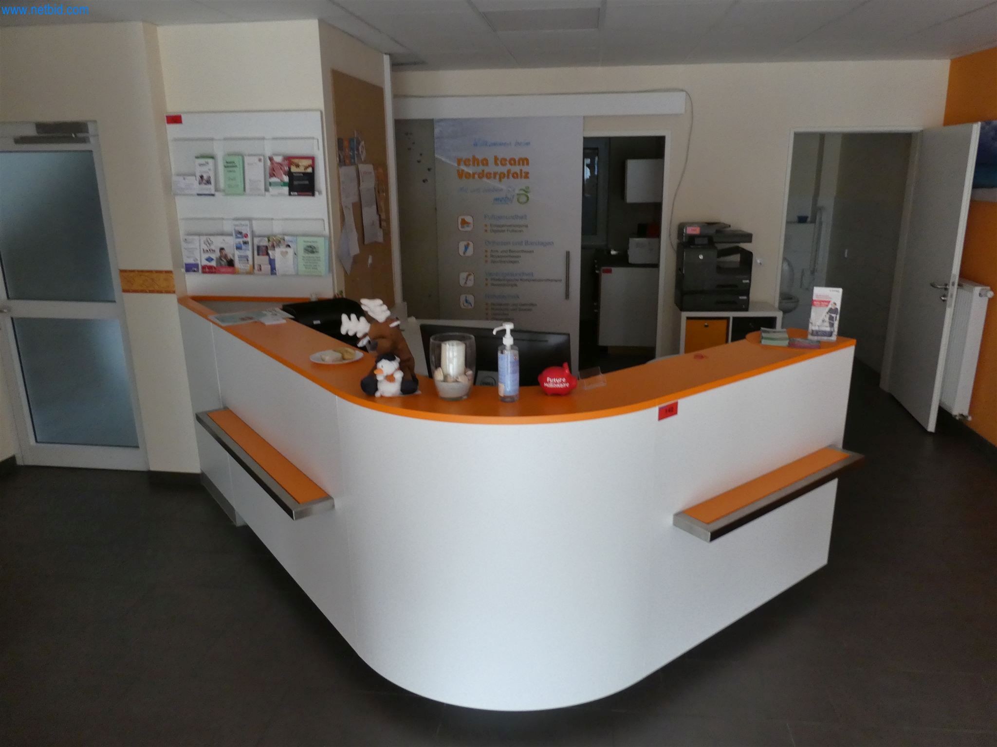 Medical supply stores, rehabilitation equipment, orthopedic equipment-1