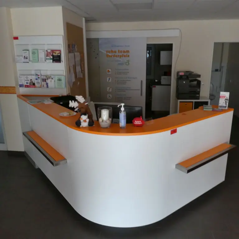 Store fixtures