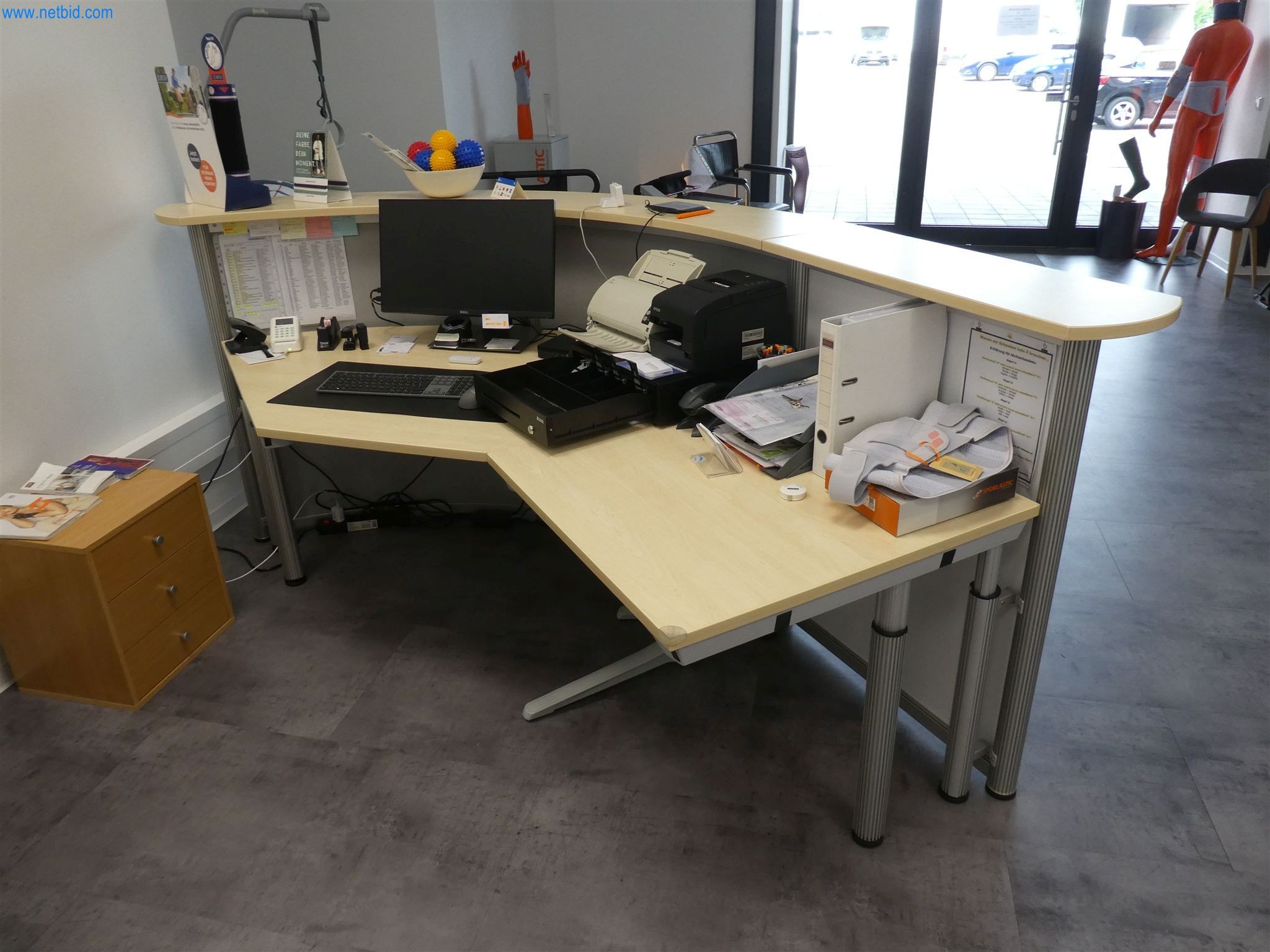 Medical supply stores, rehabilitation equipment, orthopedic equipment-6