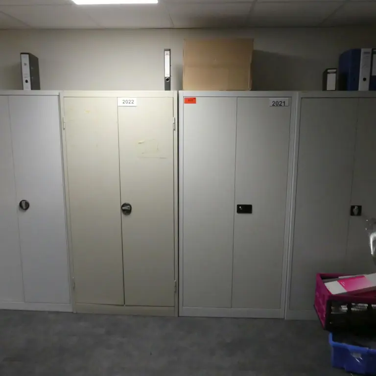 13 Metal cabinets