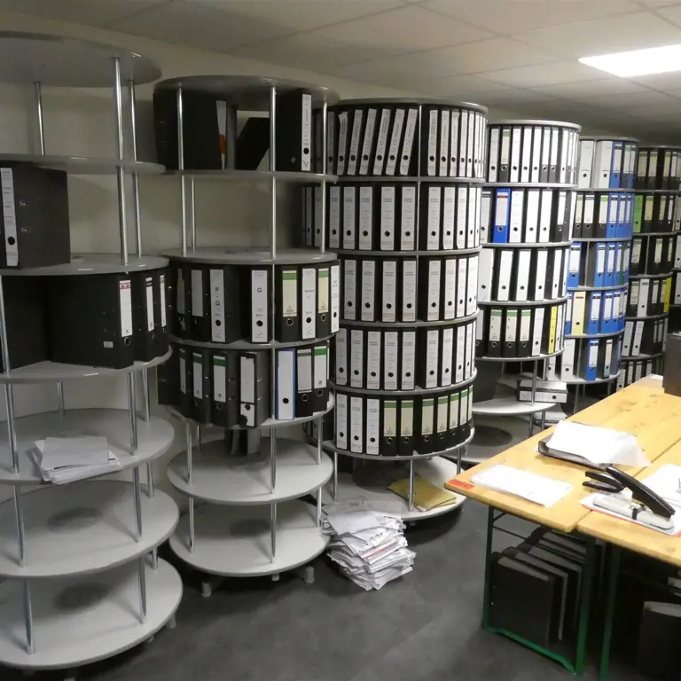 9 File holder