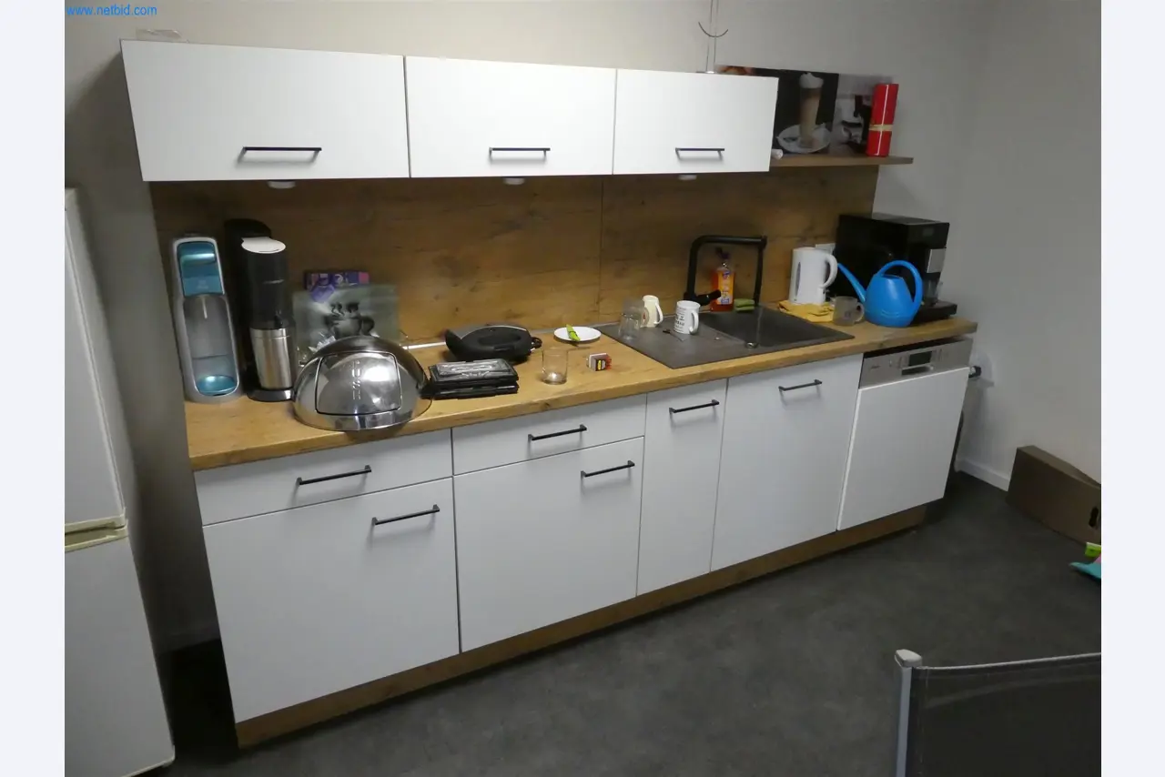 Medical supply stores, rehabilitation equipment, orthopedic equipment-1