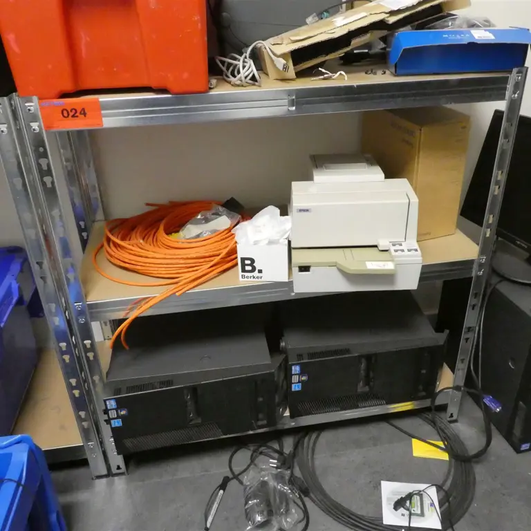 2 Shelf units