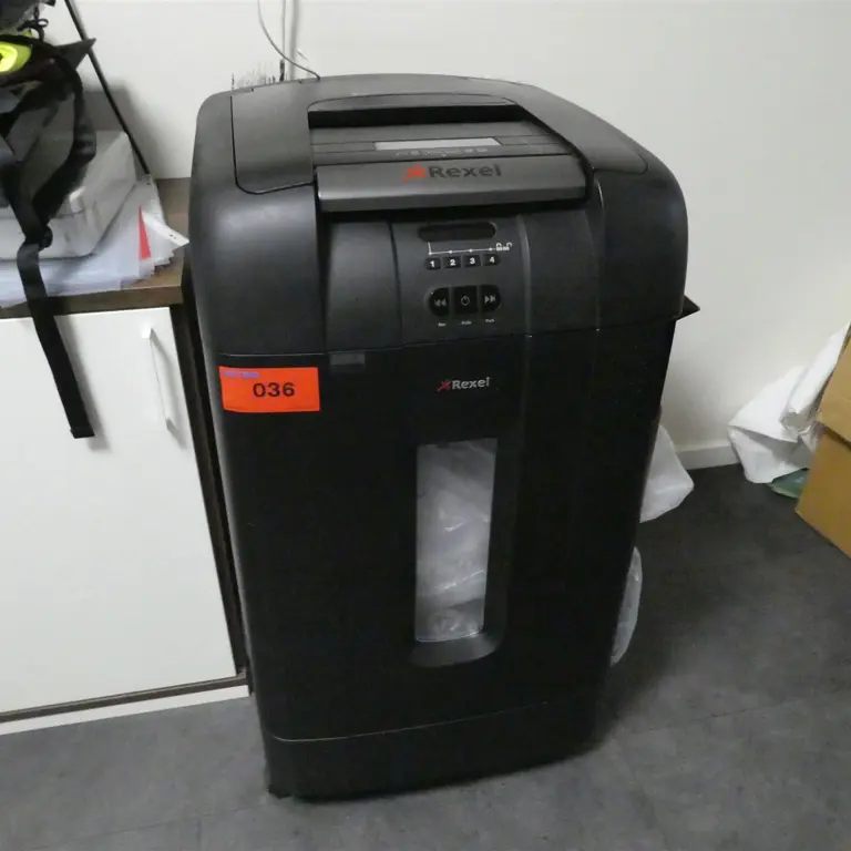 Paper shredder Rexel 750X
