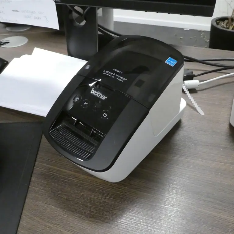 4 Label printer Brother QL-700