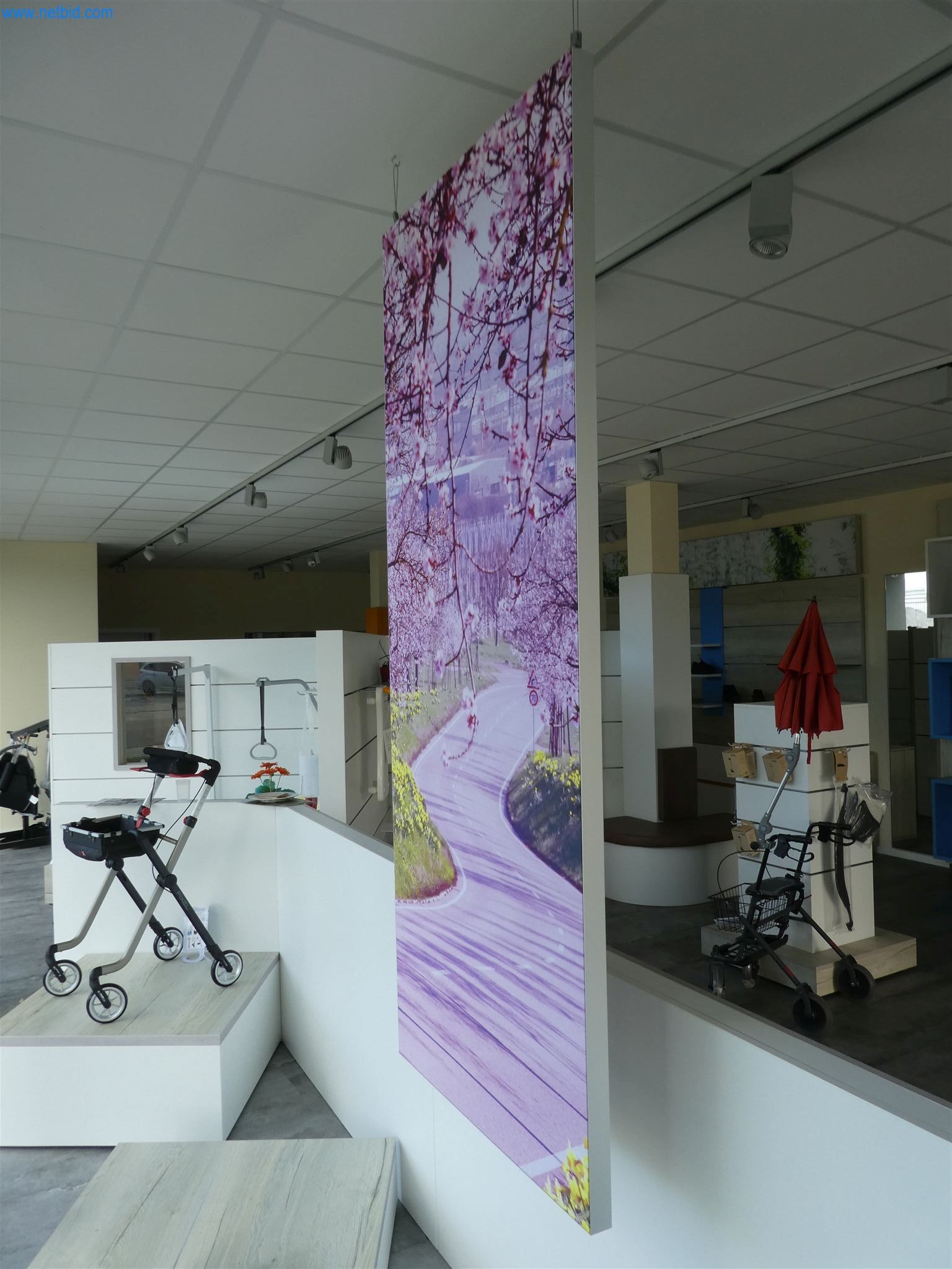 Medical supply stores, rehabilitation equipment, orthopedic equipment-26