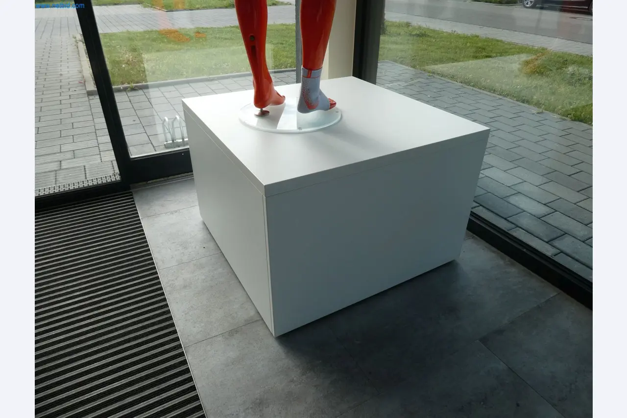 Medical supply stores, rehabilitation equipment, orthopedic equipment-28