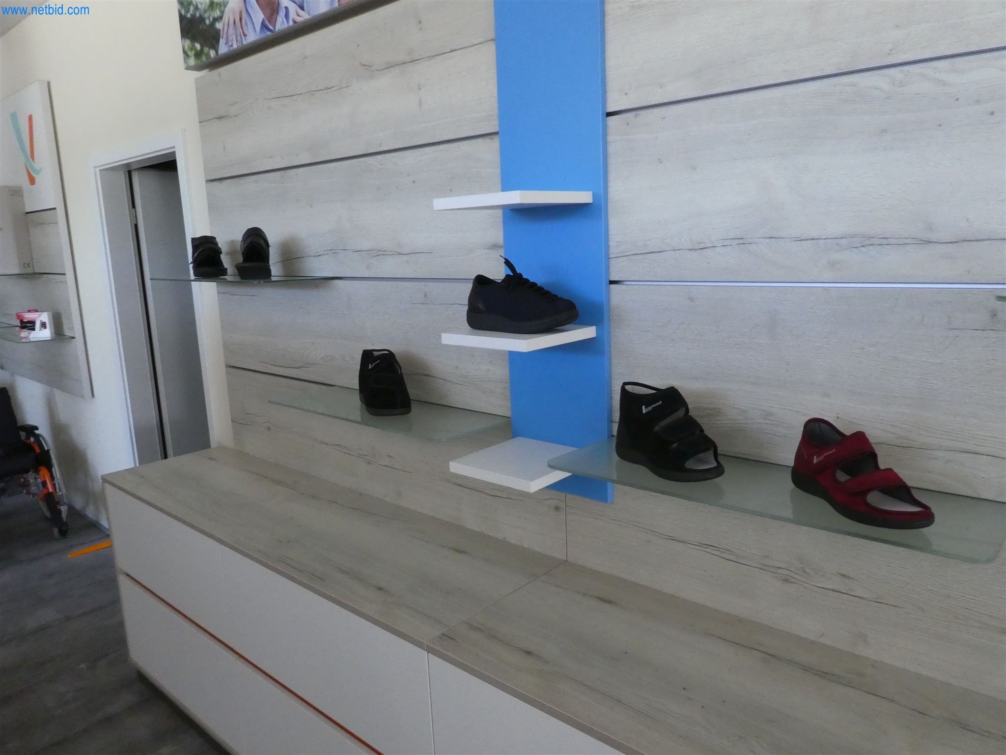 Medical supply stores, rehabilitation equipment, orthopedic equipment-12