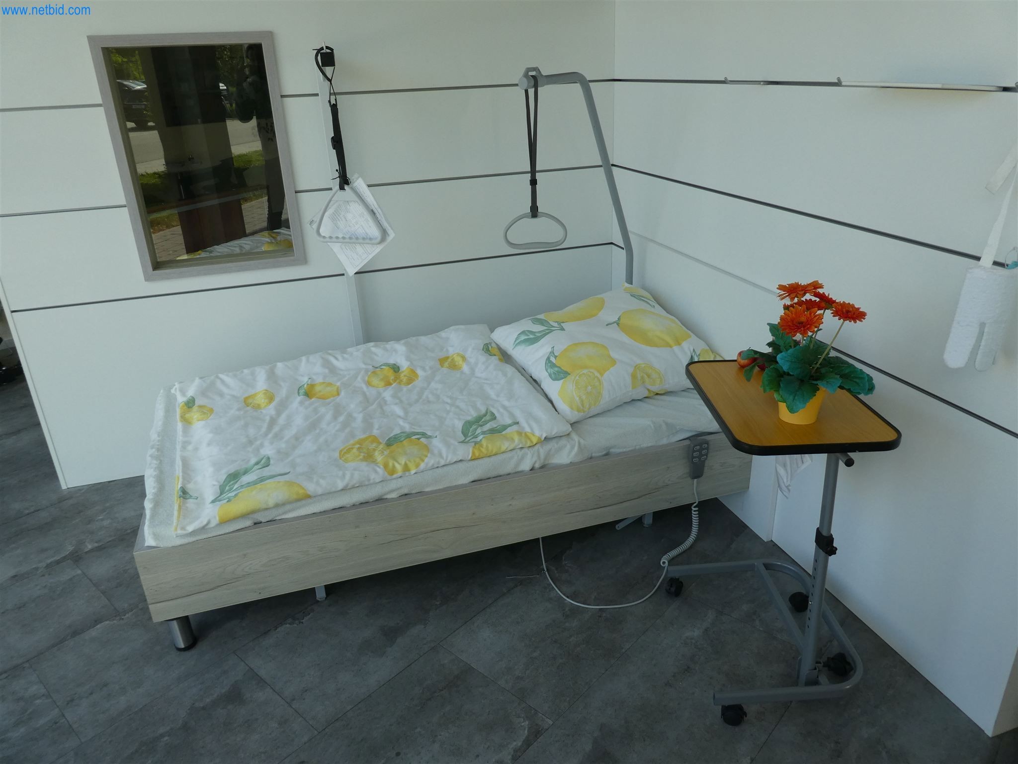 Medical supply stores, rehabilitation equipment, orthopedic equipment-16