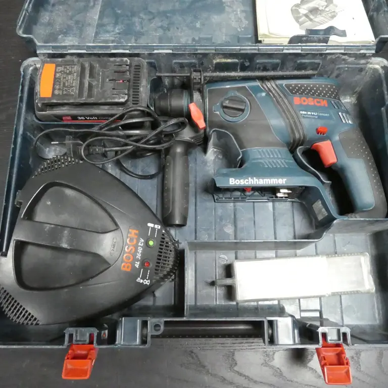Akku-Bohr- und Meißelhammer Bosch GBH 36 V-LI