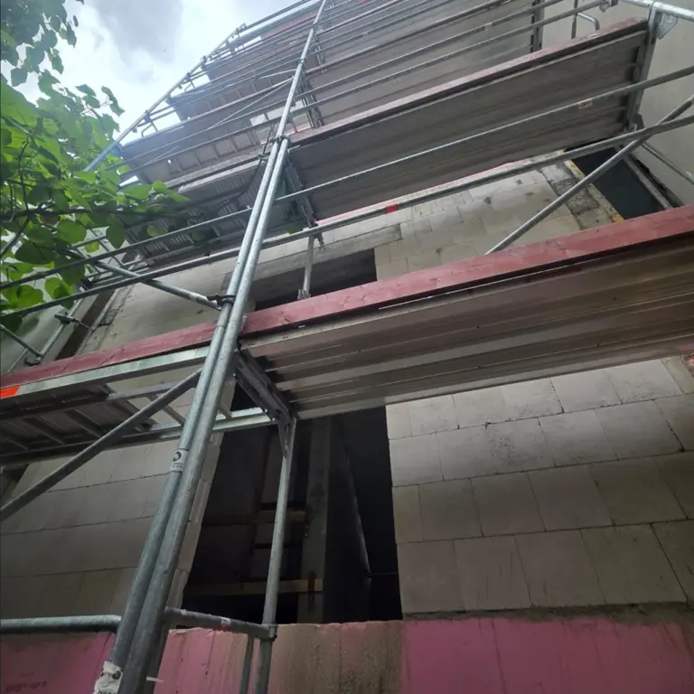 1 Posten Scaffolding Material MJ UC
