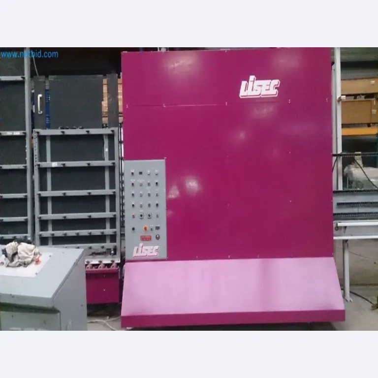 Sale of a complete warehouse of machinery for the glass industry in Spain-1