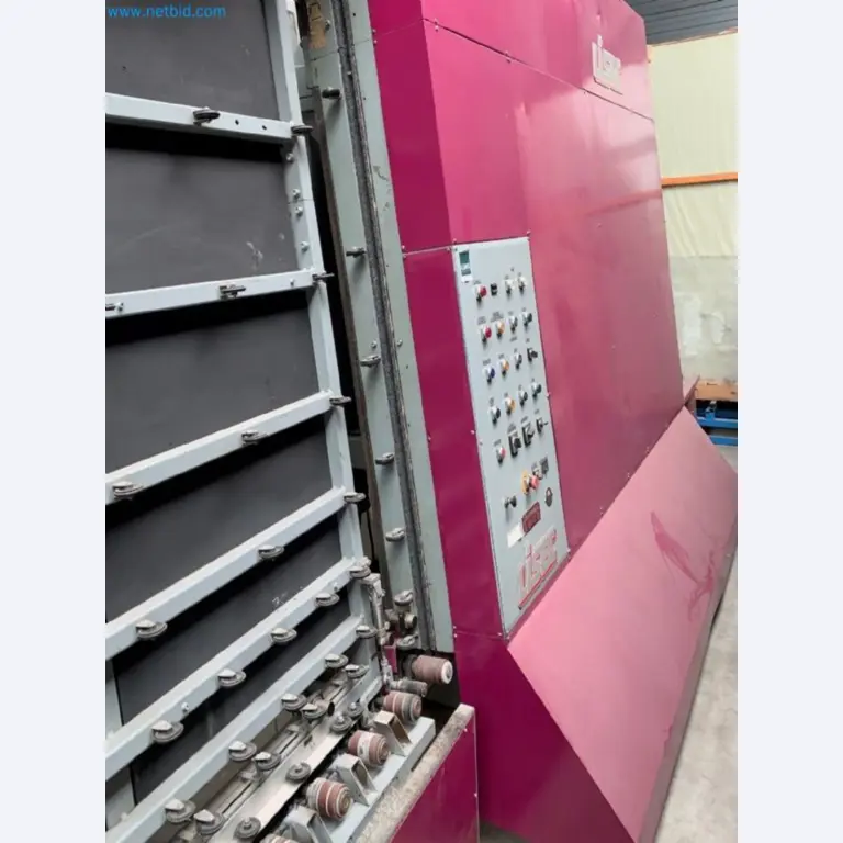 Sale of a complete warehouse of machinery for the glass industry in Spain-3