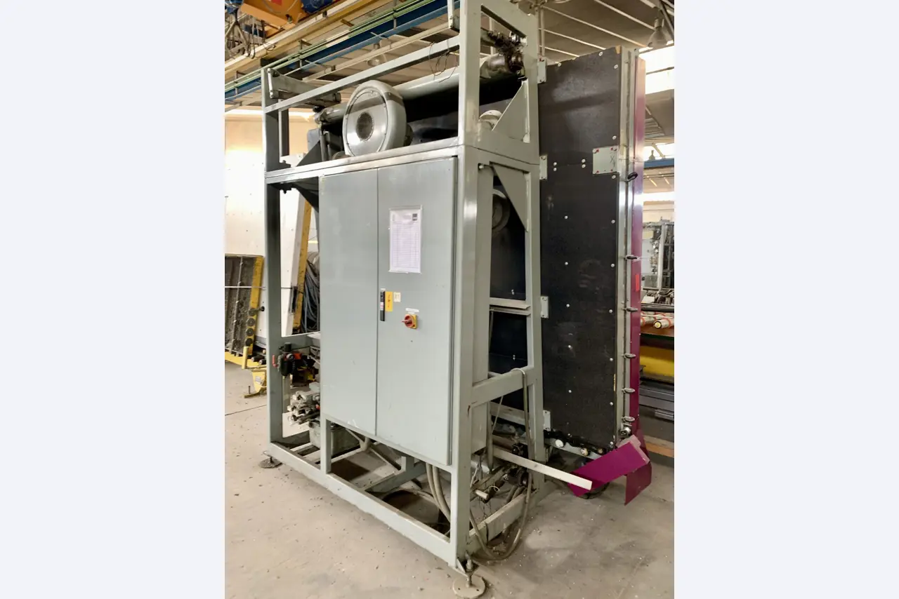 Sale of a complete warehouse of machinery for the glass industry in Spain-4