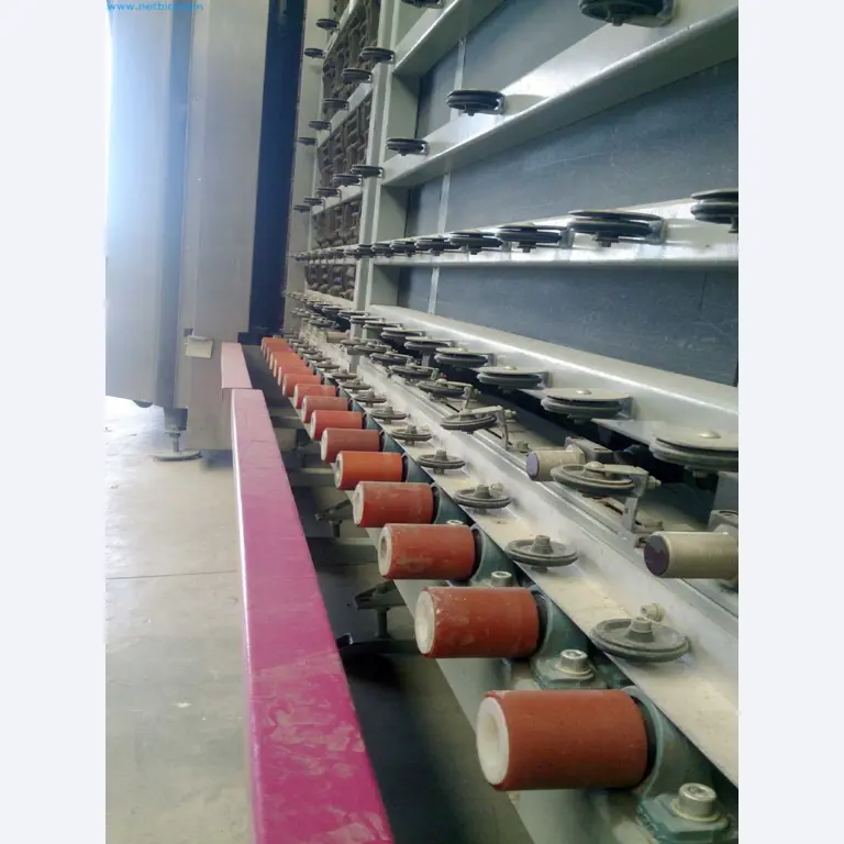 Sale of a complete warehouse of machinery for the glass industry in Spain-6