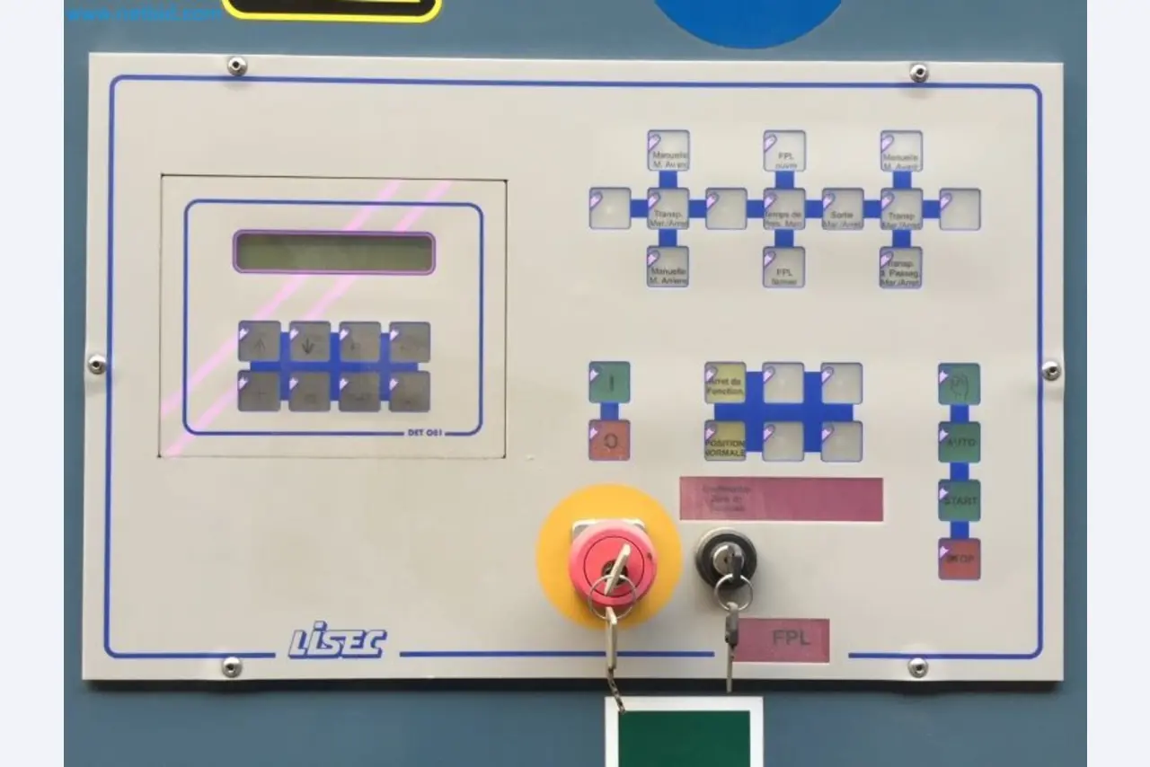 Sale of a complete warehouse of machinery for the glass industry in Spain-7