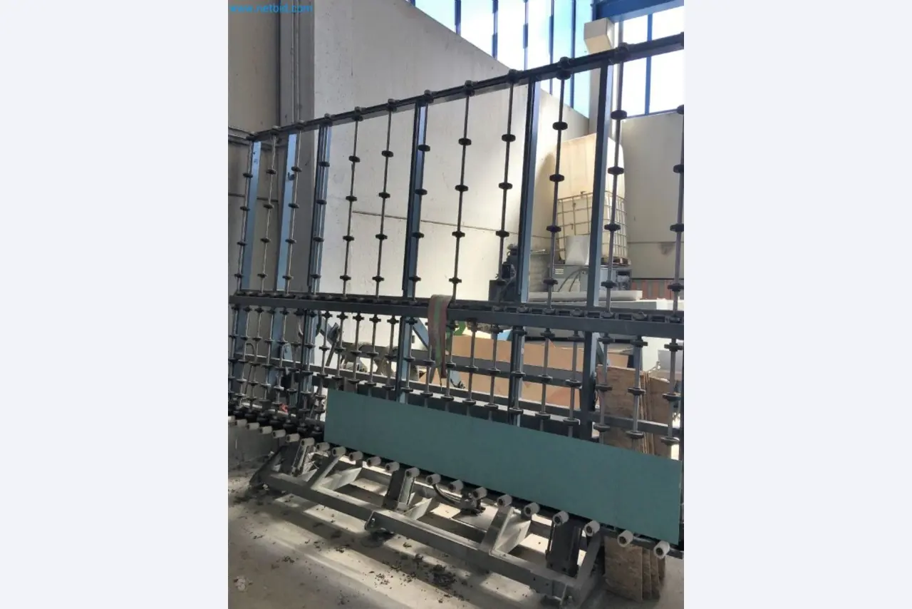 Sale of a complete warehouse of machinery for the glass industry in Spain-2