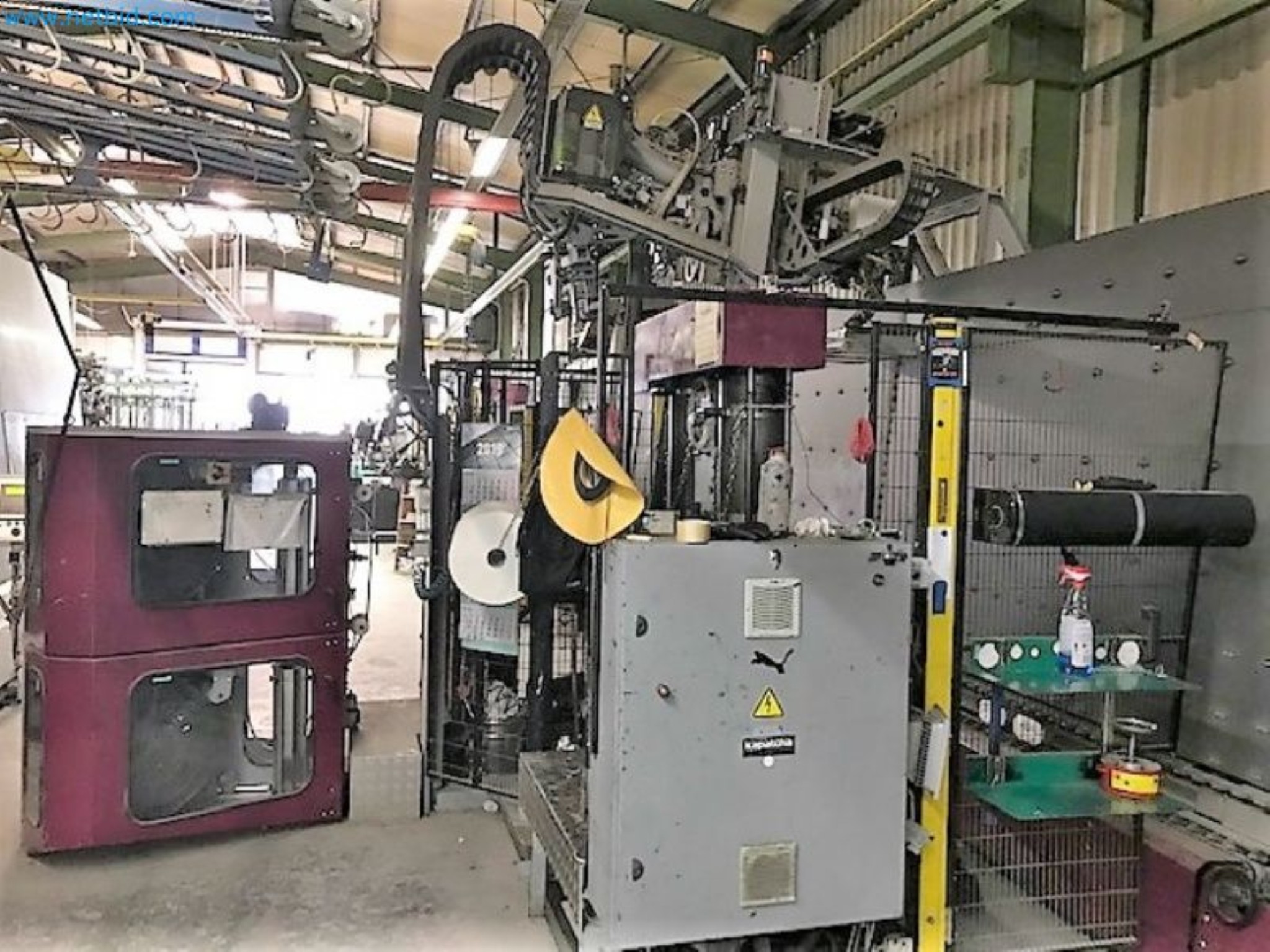 Sale of a complete warehouse of machinery for the glass industry in Spain-1