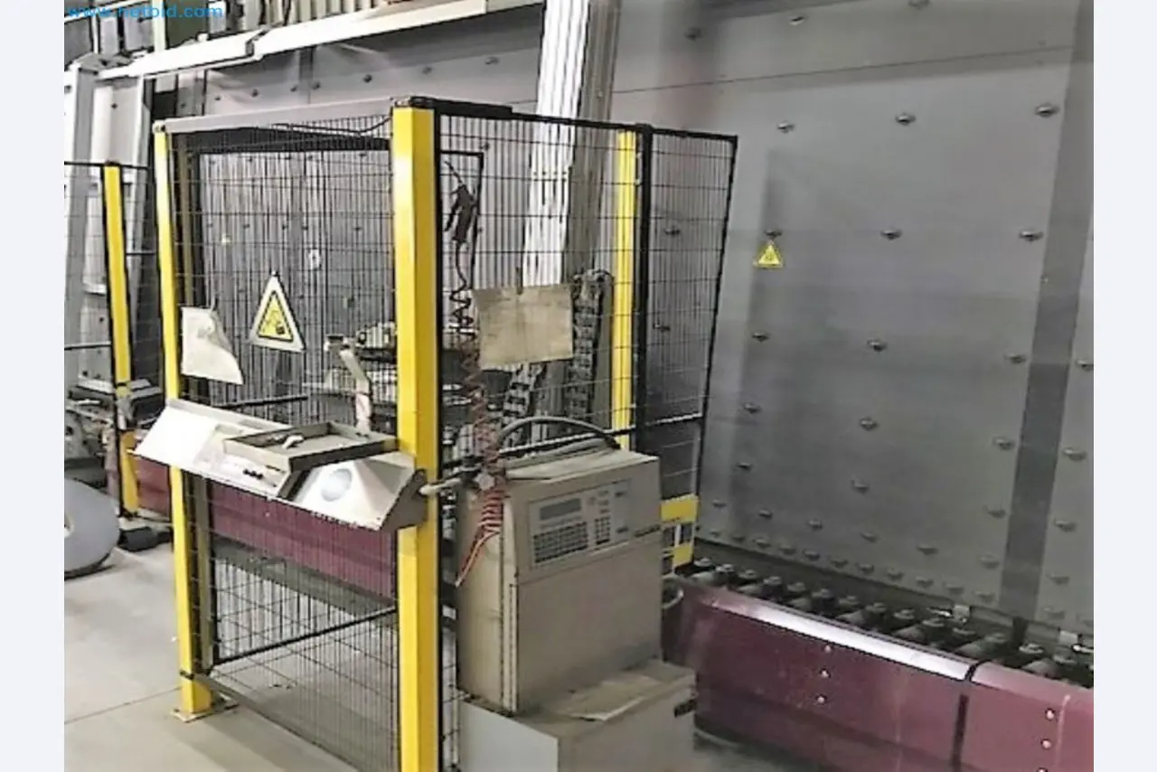 Sale of a complete warehouse of machinery for the glass industry in Spain-2