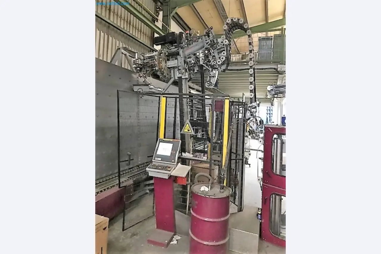 Sale of a complete warehouse of machinery for the glass industry in Spain-9