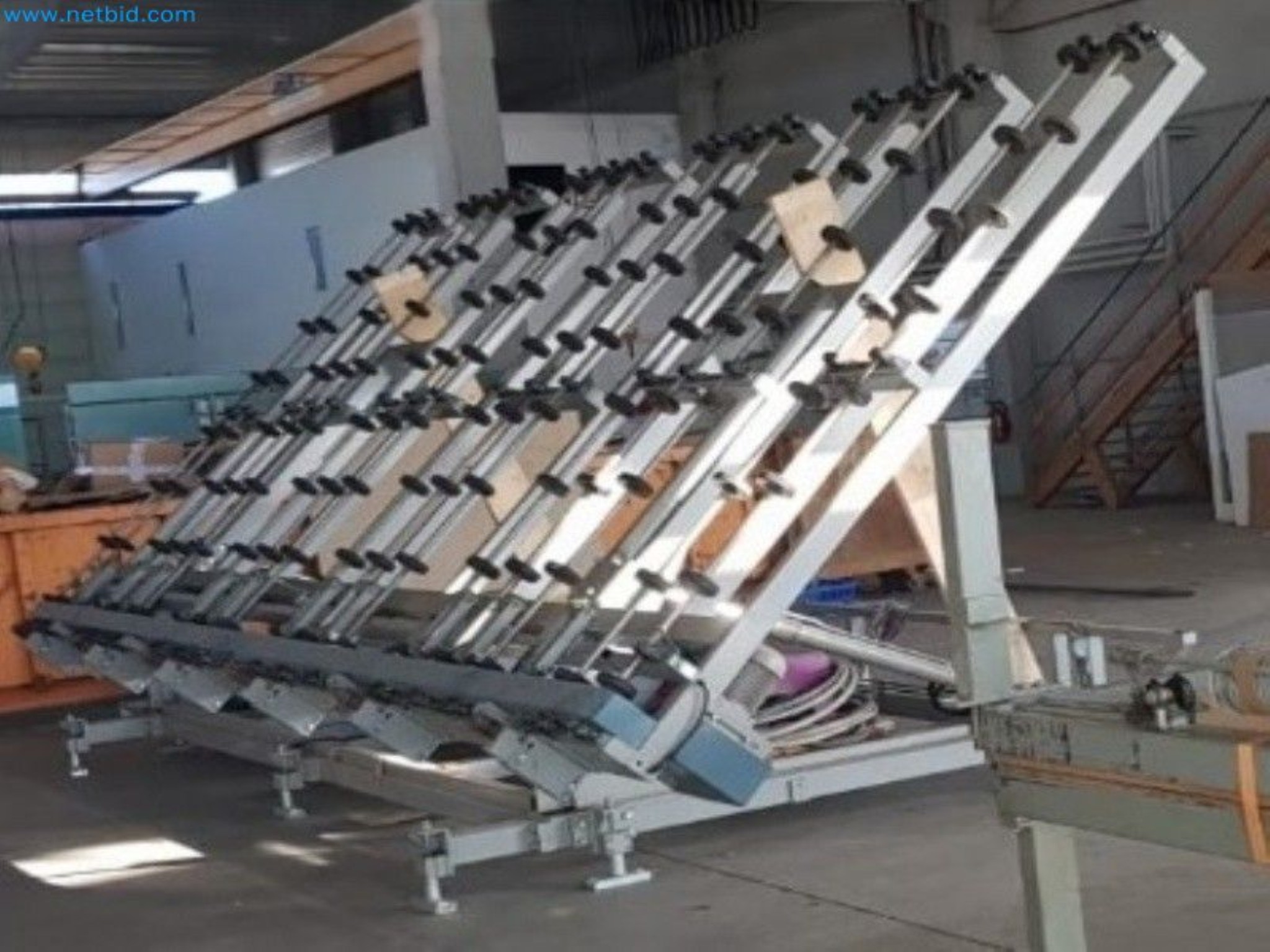 Sale of a complete warehouse of machinery for the glass industry in Spain-2