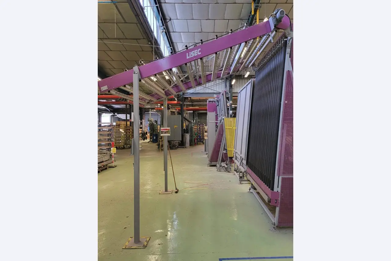 Sale of a complete warehouse of machinery for the glass industry in Spain-2