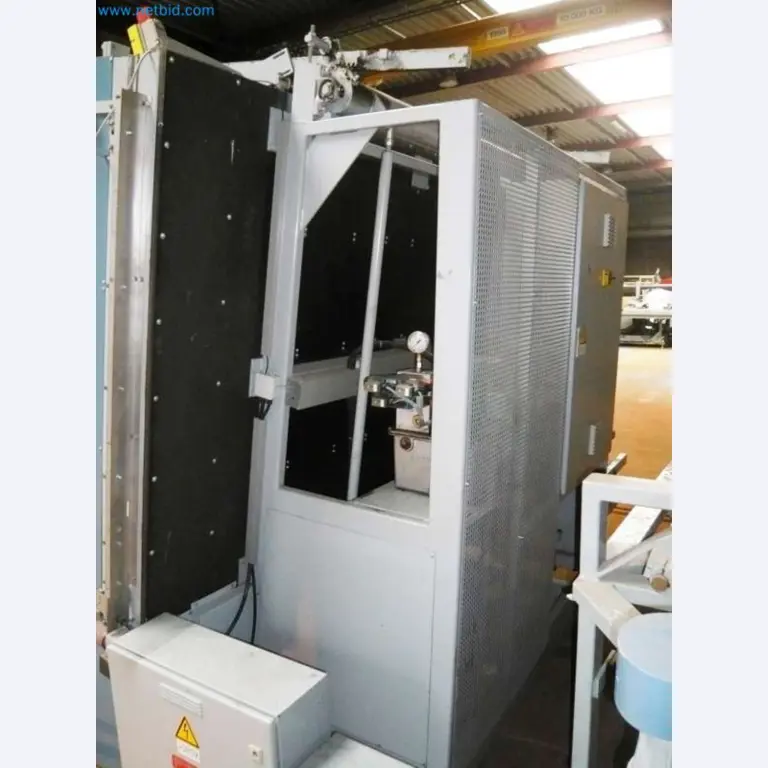 Sale of a complete warehouse of machinery for the glass industry in Spain-2