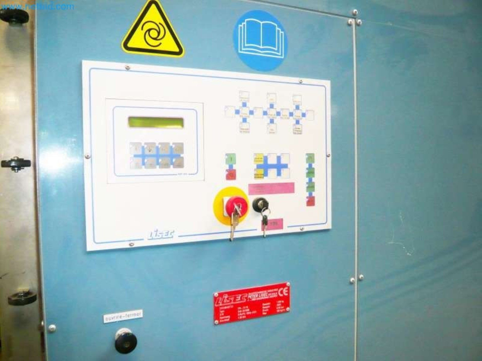 Sale of a complete warehouse of machinery for the glass industry in Spain-3