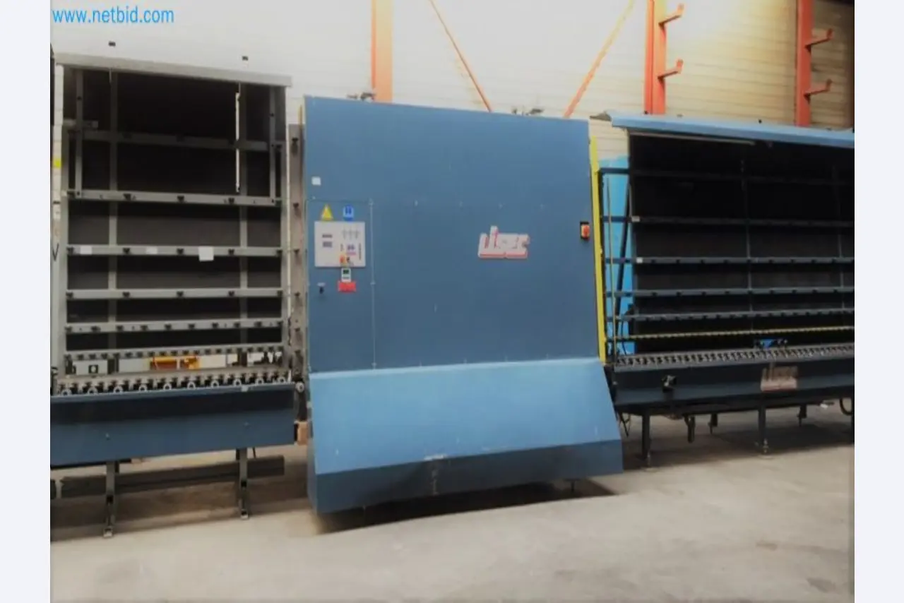 Sale of a complete warehouse of machinery for the glass industry in Spain-7