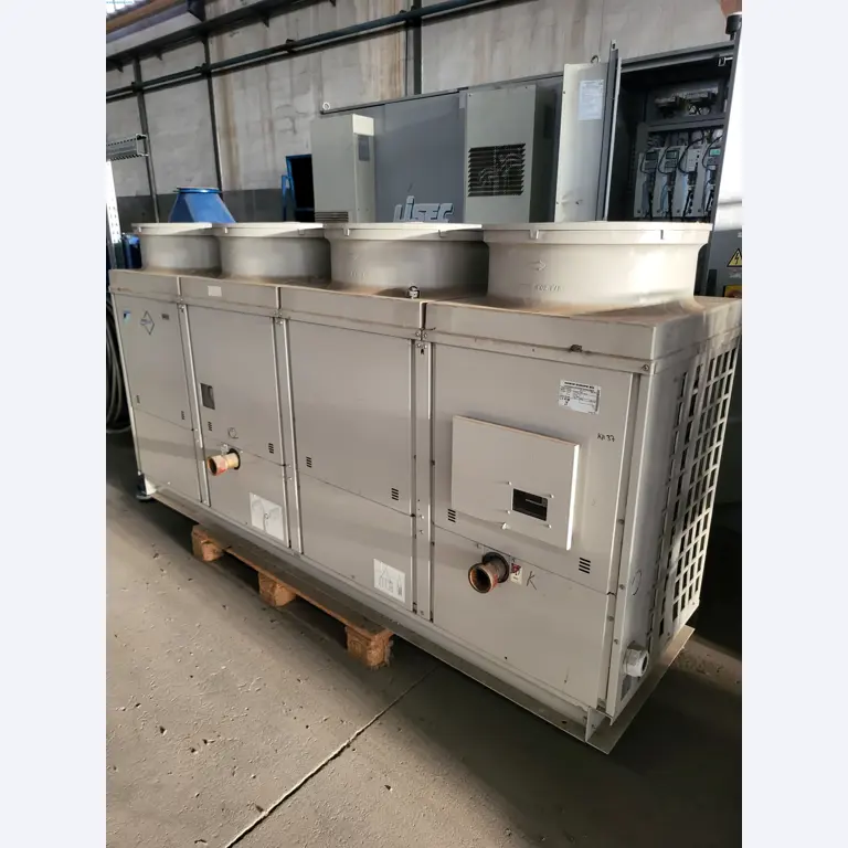 Sale of a complete warehouse of machinery for the glass industry in Spain-1