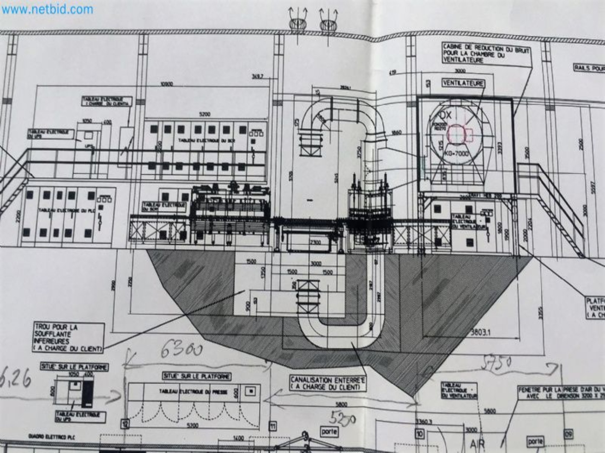 Sale of a complete warehouse of machinery for the glass industry in Spain-10