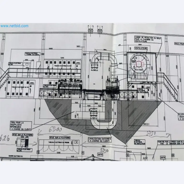 Sale of a complete warehouse of machinery for the glass industry in Spain-10