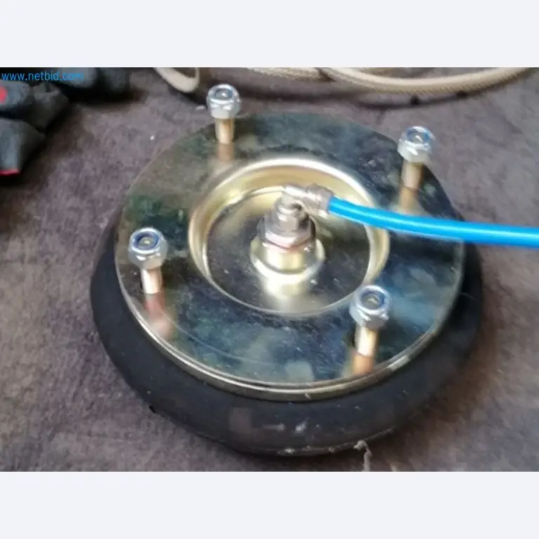 Sale of a complete warehouse of machinery for the glass industry in Spain-17