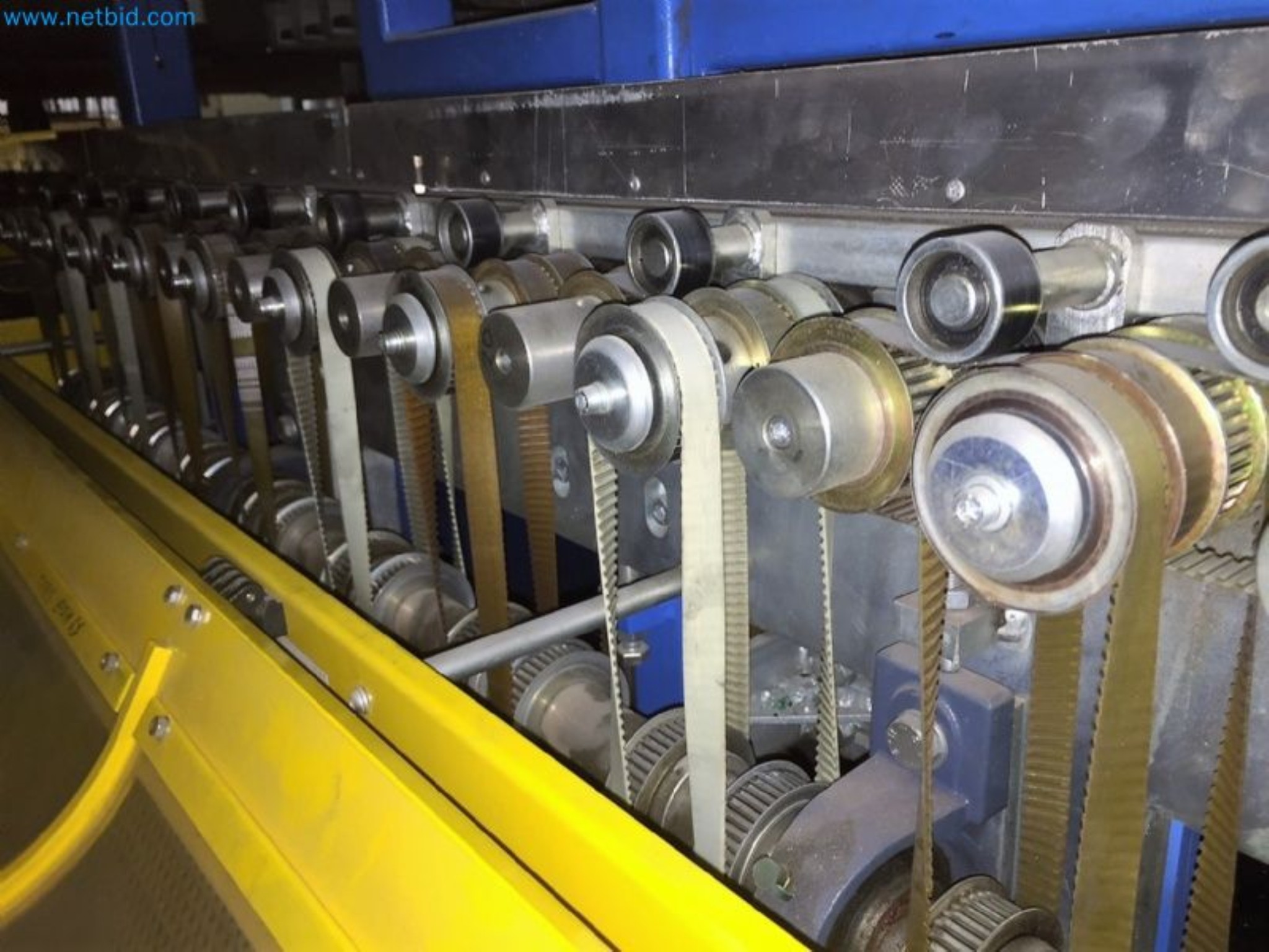 Sale of a complete warehouse of machinery for the glass industry in Spain-2