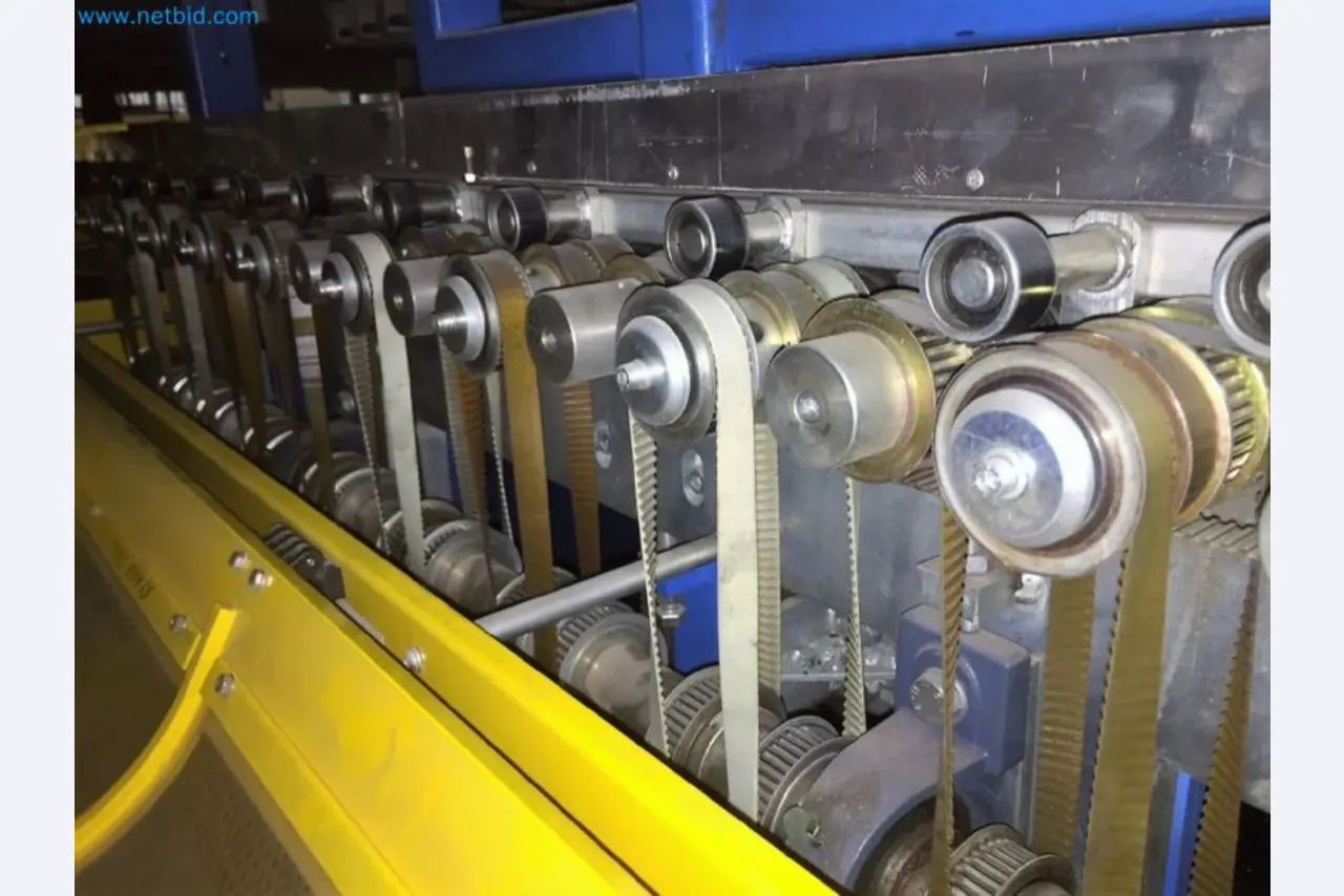 Sale of a complete warehouse of machinery for the glass industry in Spain-2